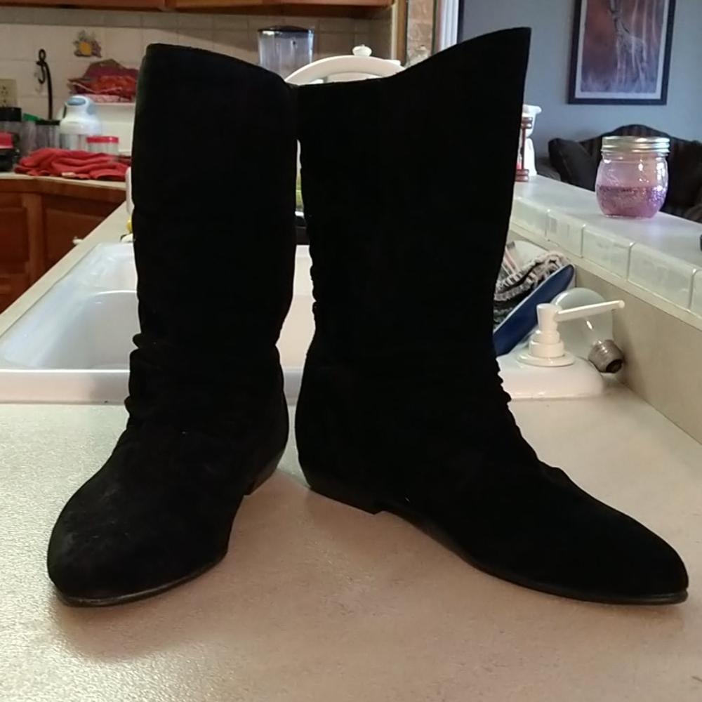 Black suede boots